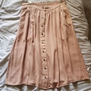 F21 Elastic Waist Button-Up Midi Skirt